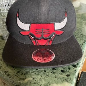 Mitchel and Ness Bulls Cap